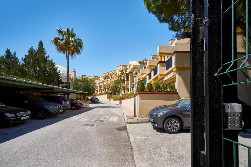 Oleholidays 1113 Romana Playa Vistas Al Mar Apartment Marbella