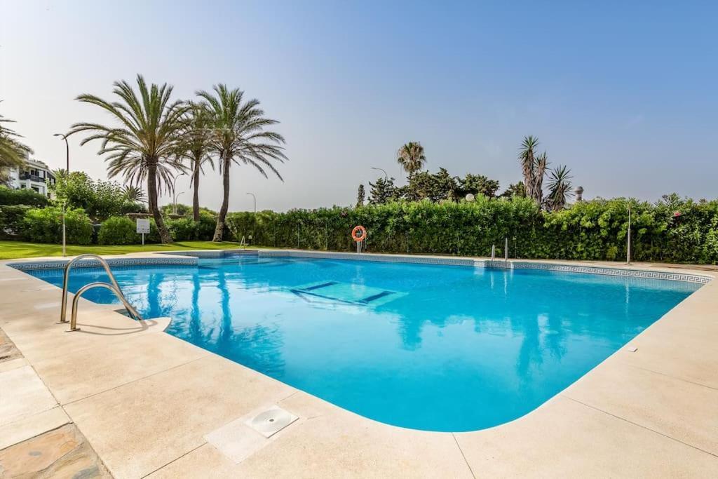 Apartment Oleholidays 1113 Romana Playa Vistas Al Mar Marbella